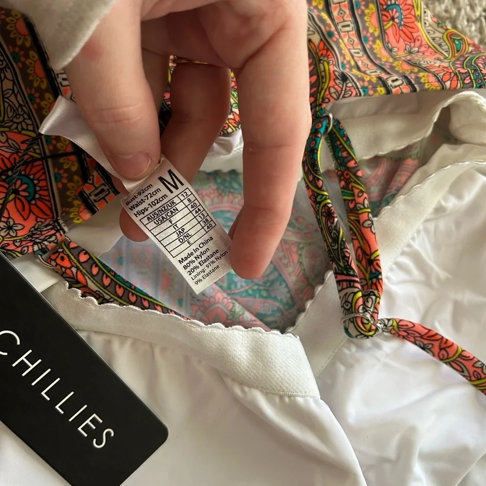 NWT 2Chillies Multicolor Paisley Tankini Adjustable High Neck Moonstone Size M